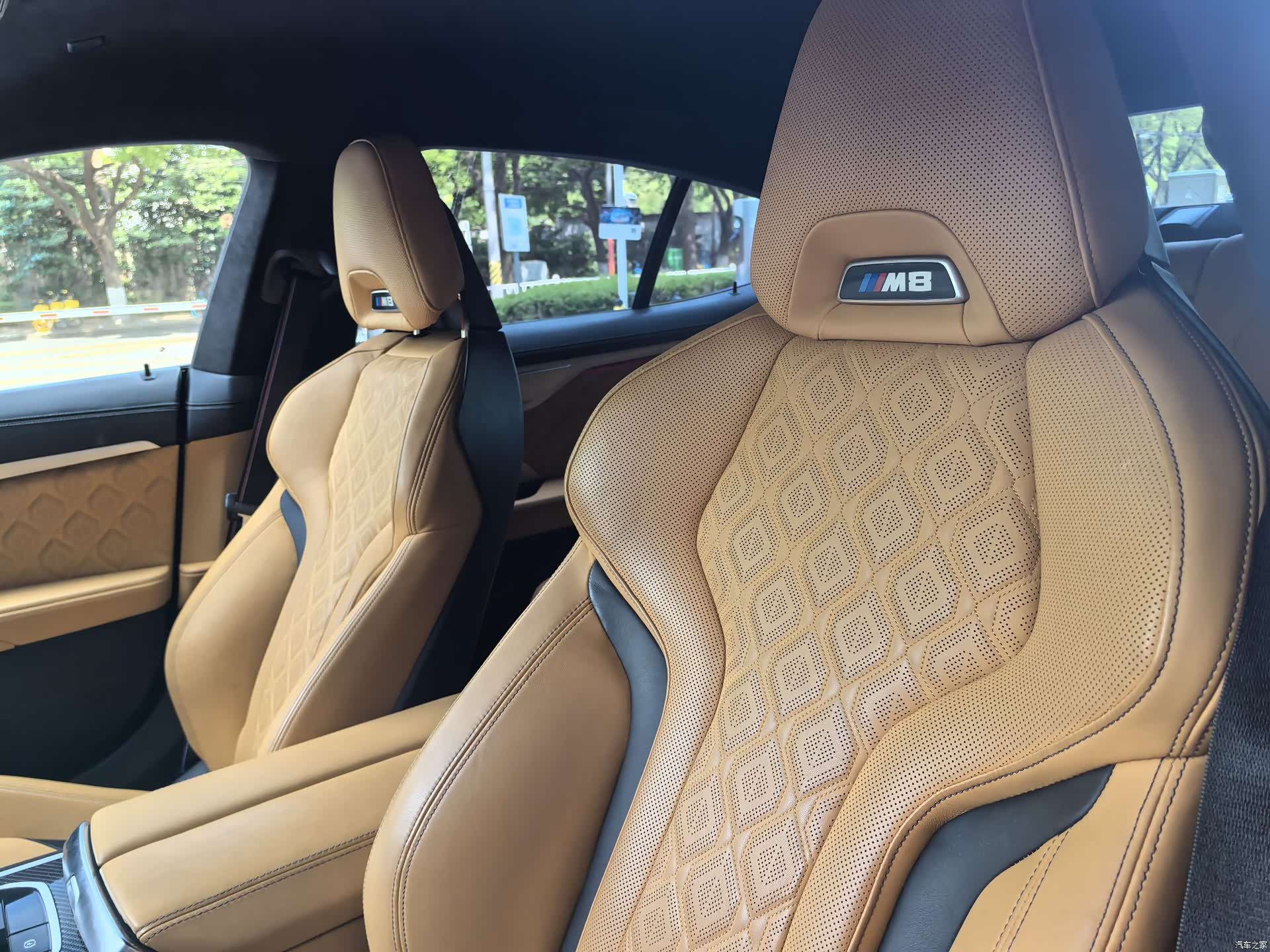 BMW M8, 2021 13