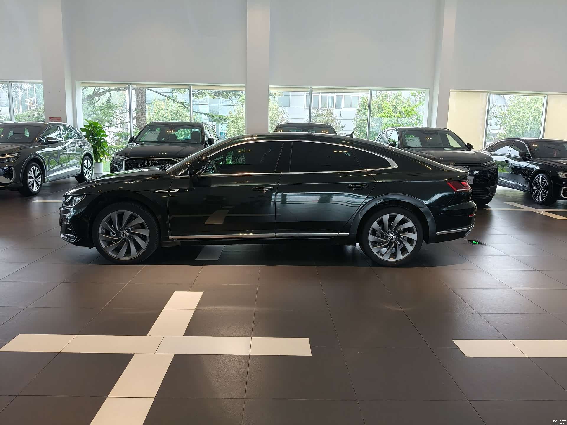 Volkswagen CC, 2025 7