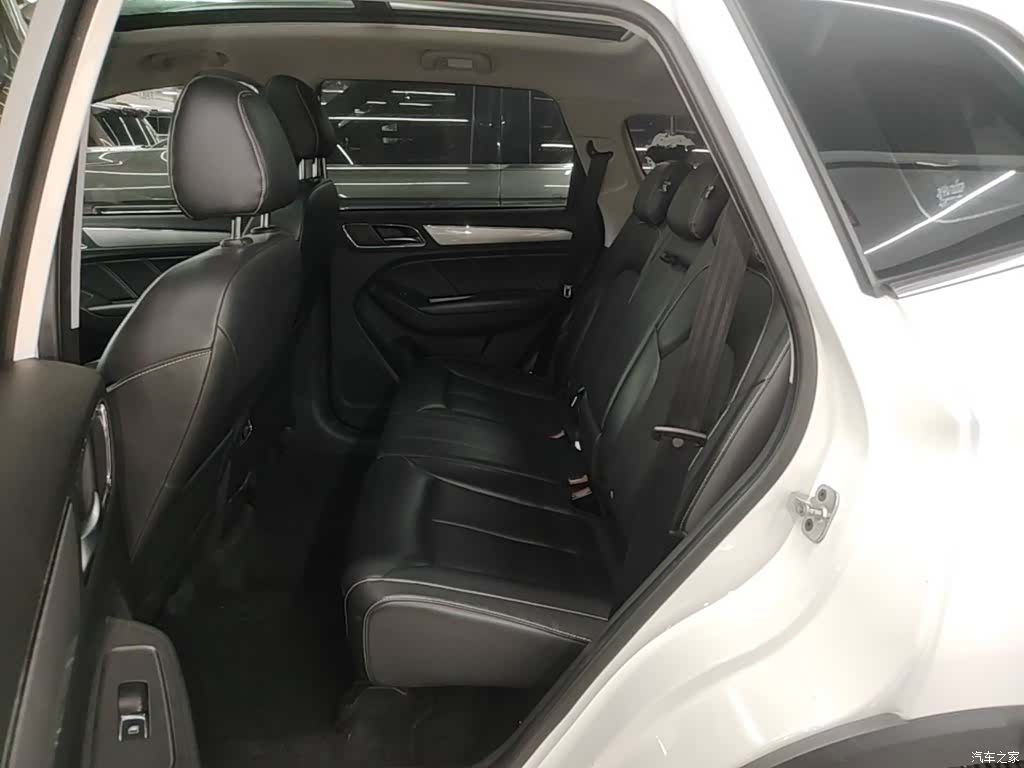Roewe RX5, 2019 17