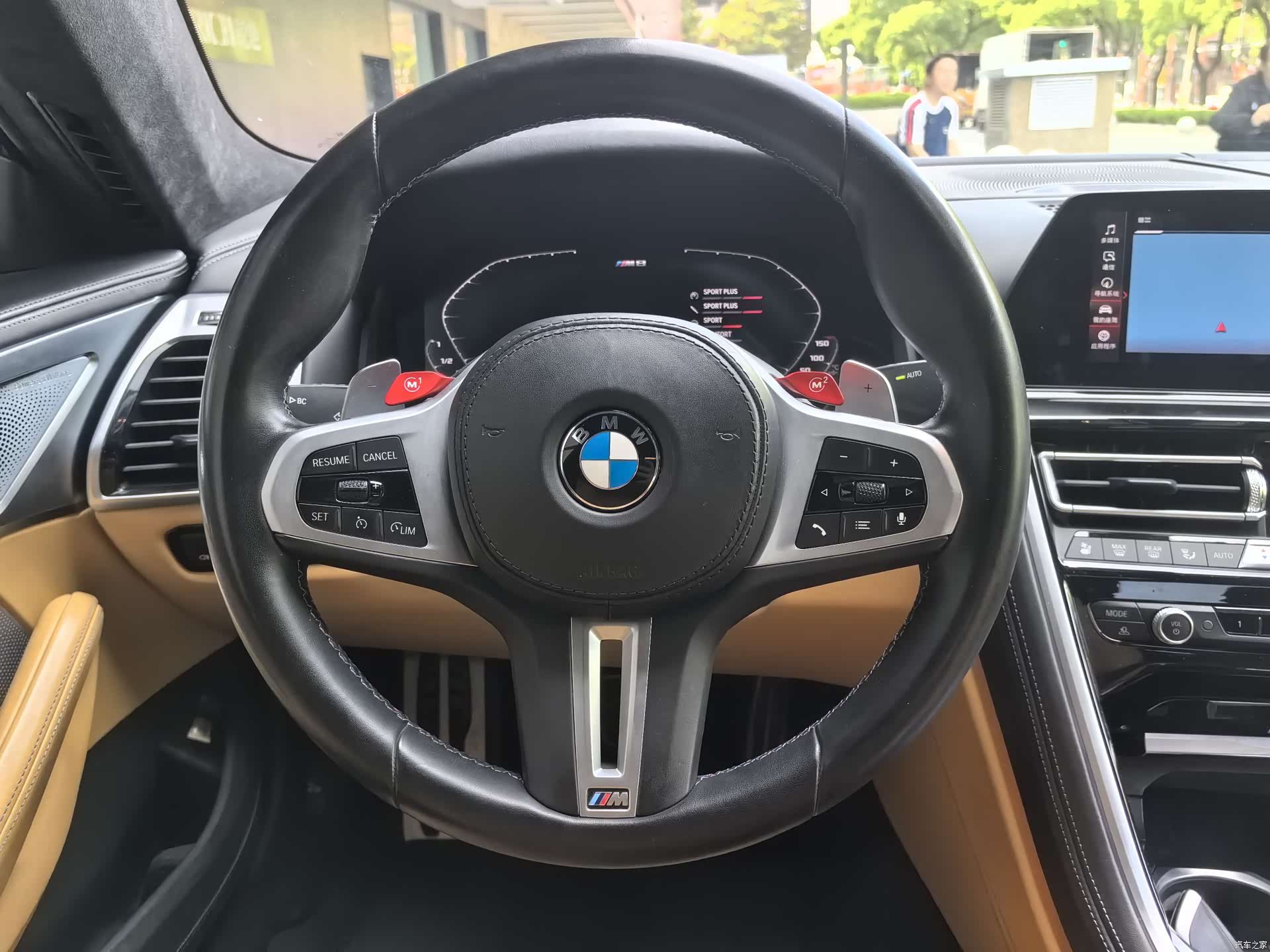 BMW M8, 2021 9