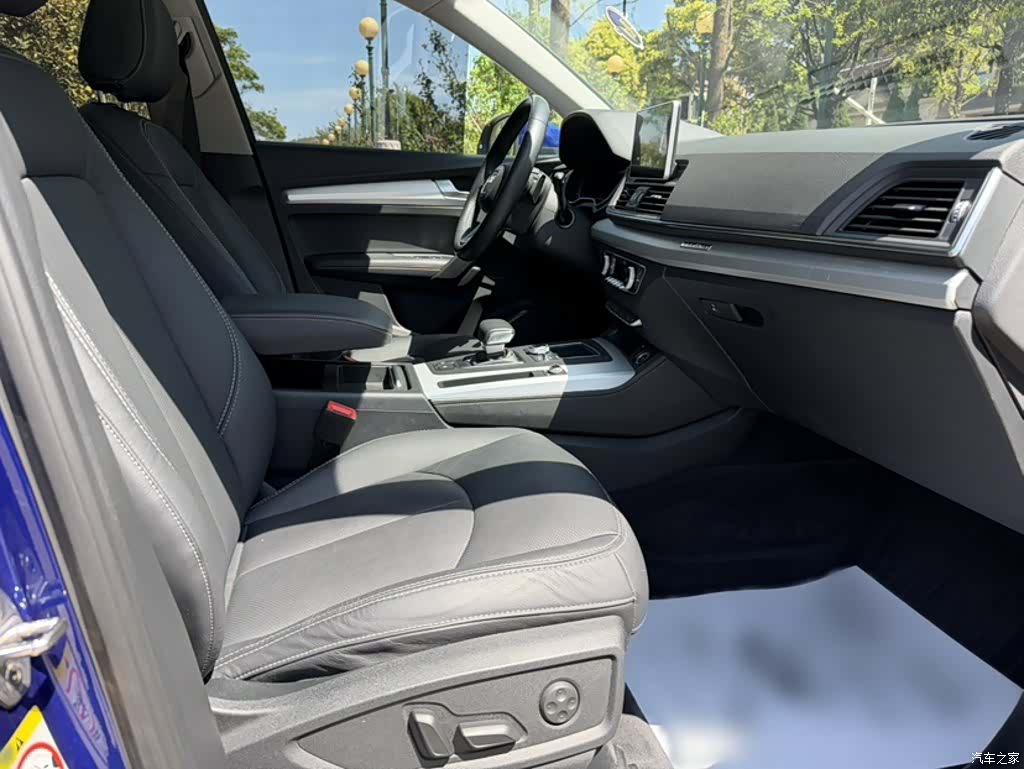 Audi Q5L, 2019 22