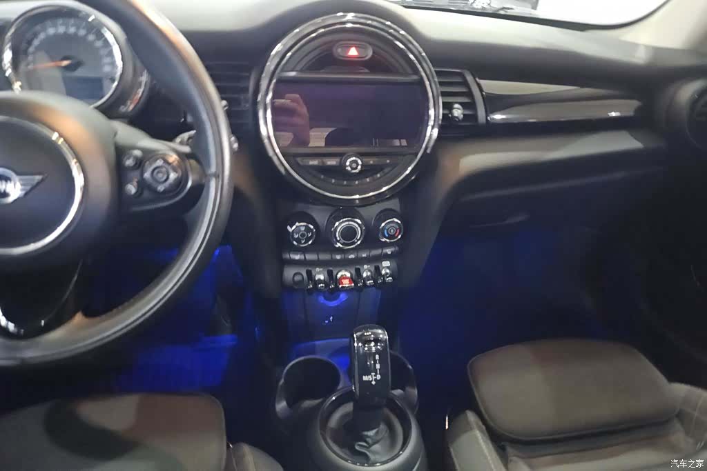 Mini Cooper, 2019 13
