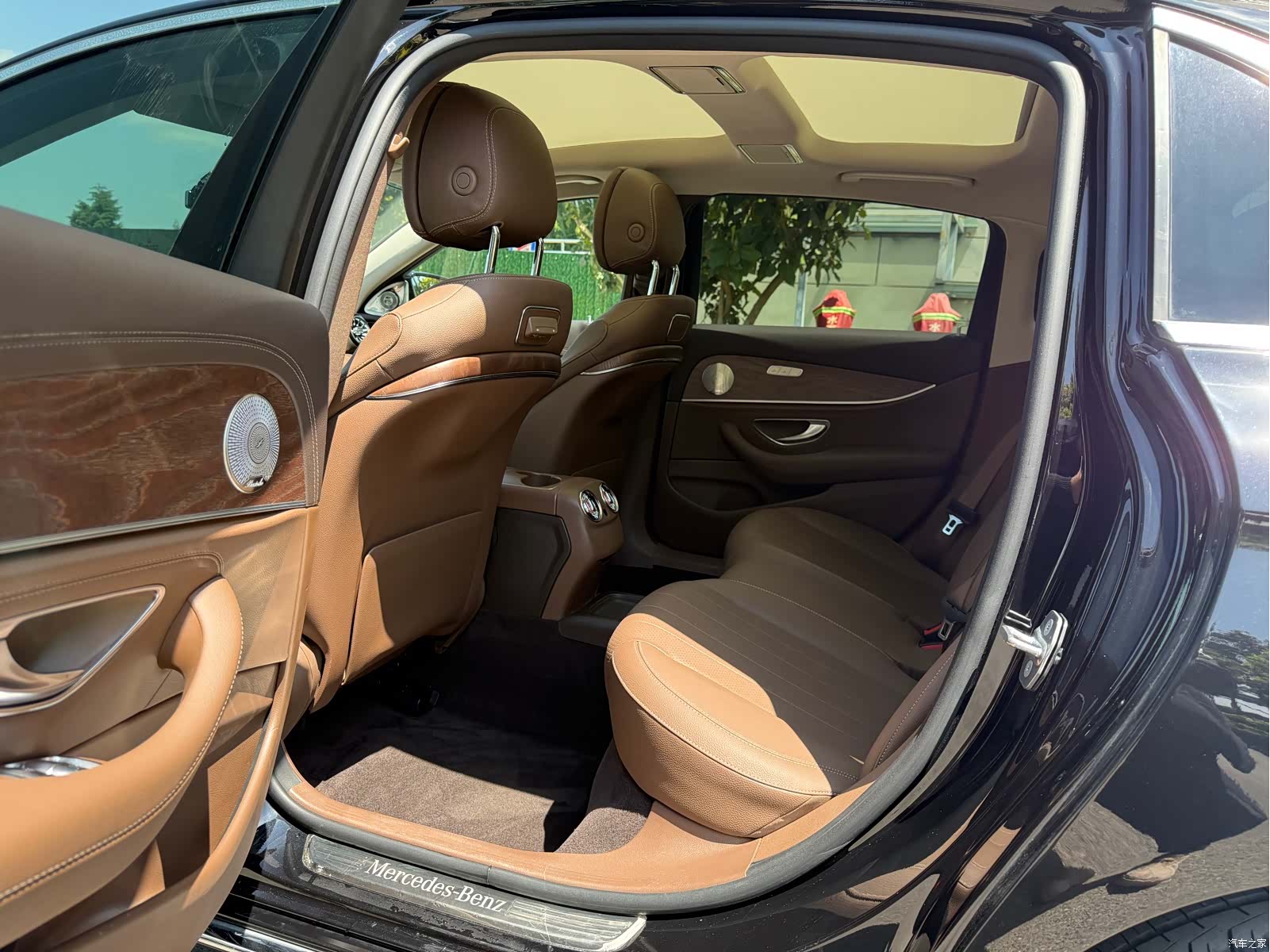 Mercedes-Benz E-Class, 2020 6