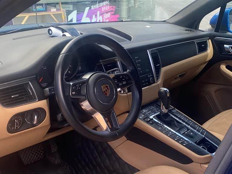 Porsche Macan Porsche Macan