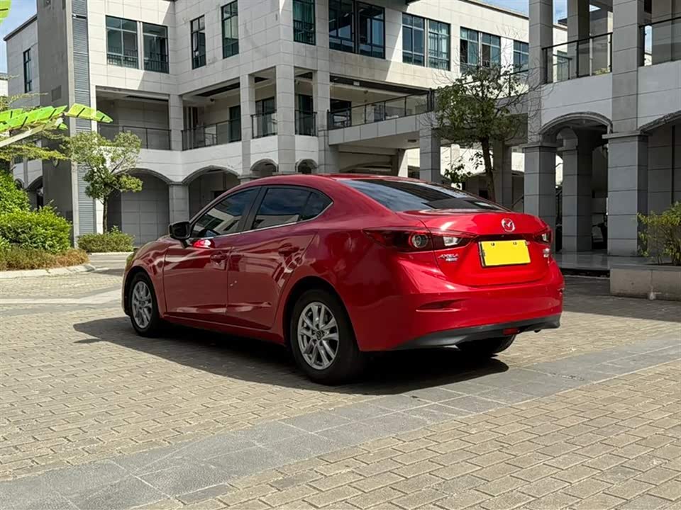 Mazda 3 Angkesaila