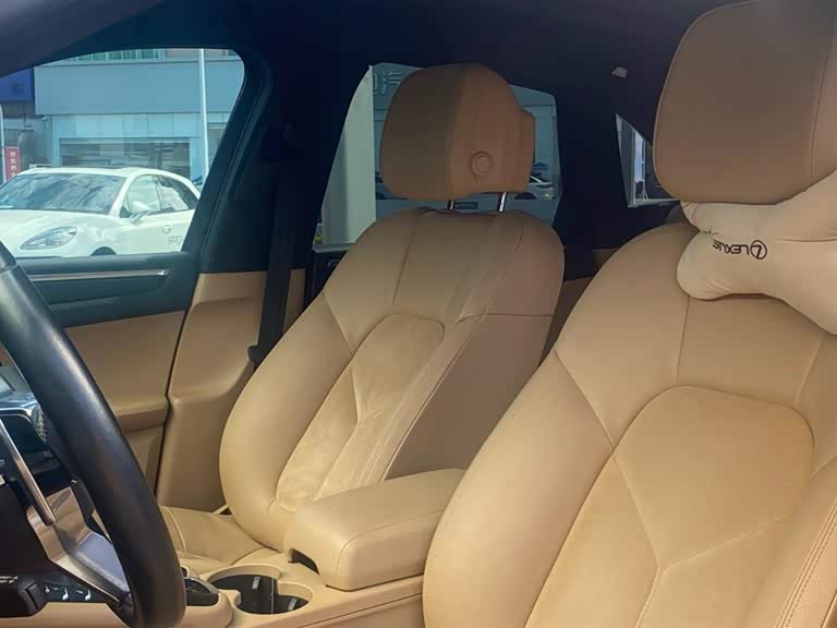 Porsche Macan Porsche Macan
