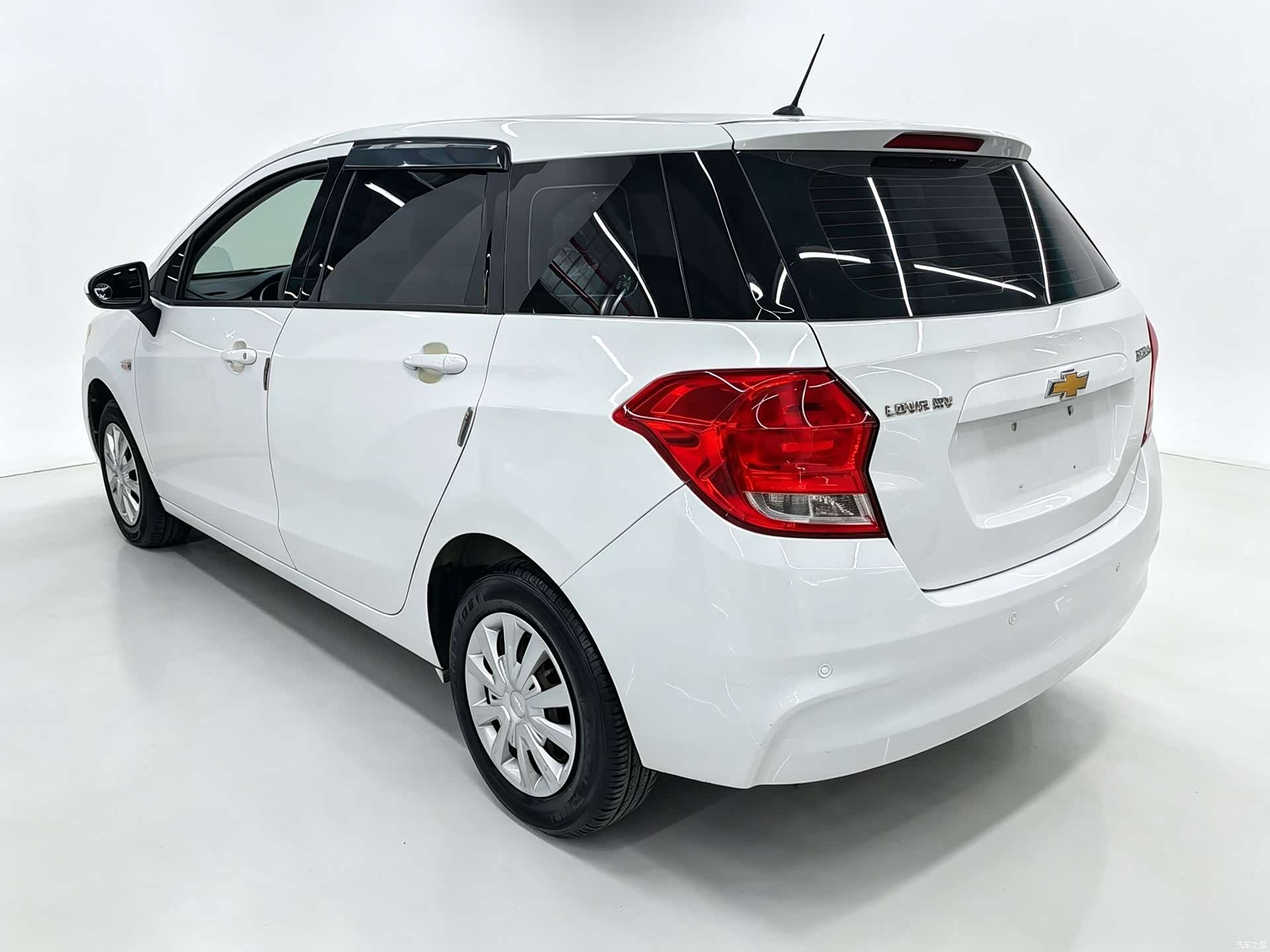 Chevrolet RV, 2016 3