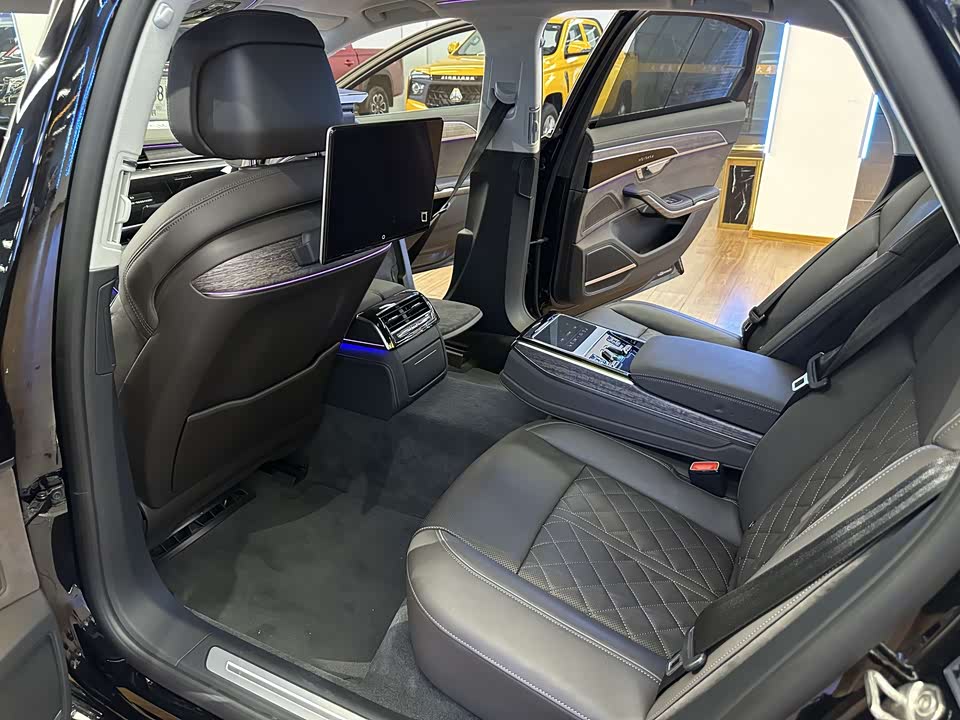 Audi A8 Audi A8