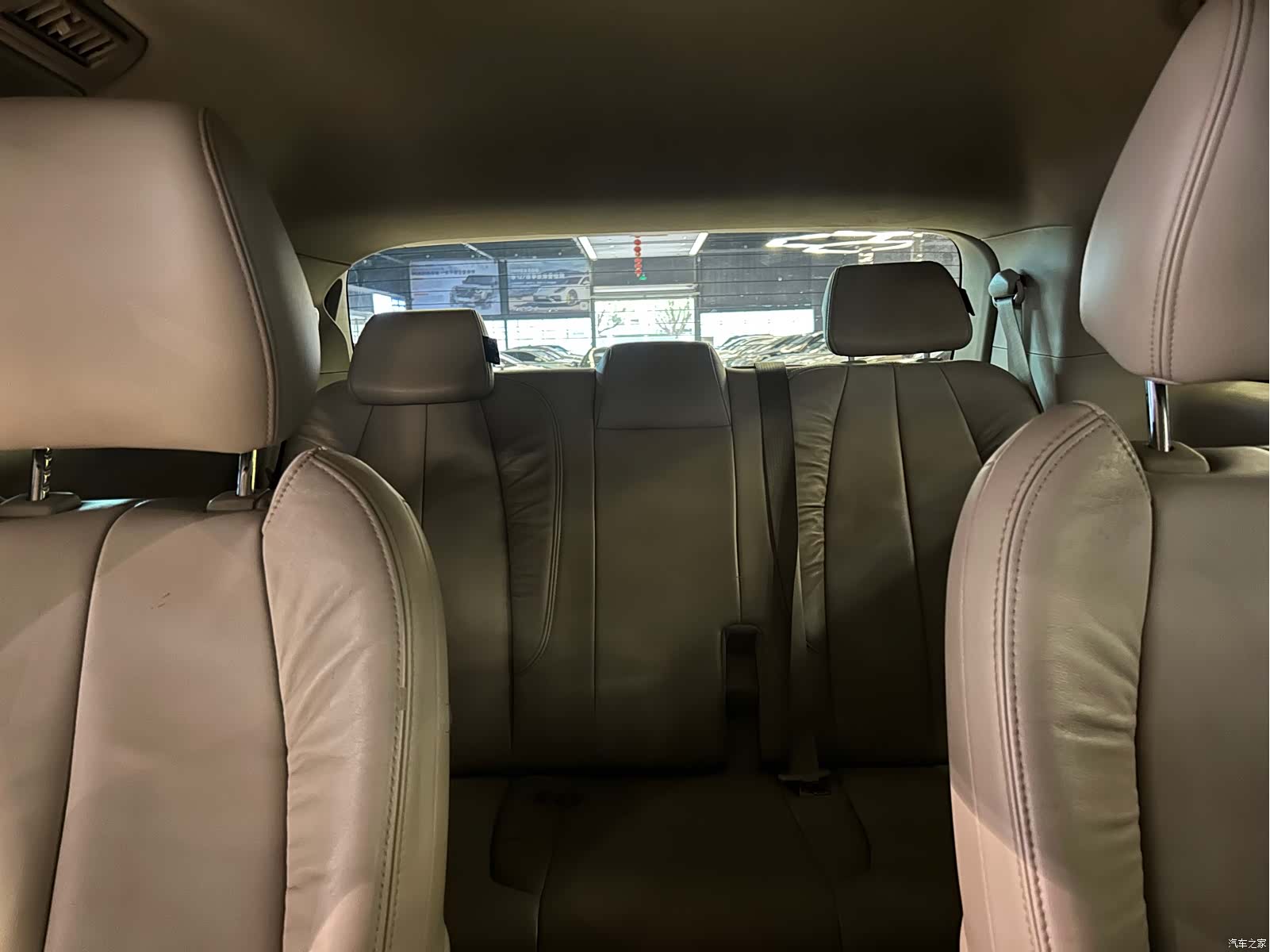 Buick GL8, 2017 9