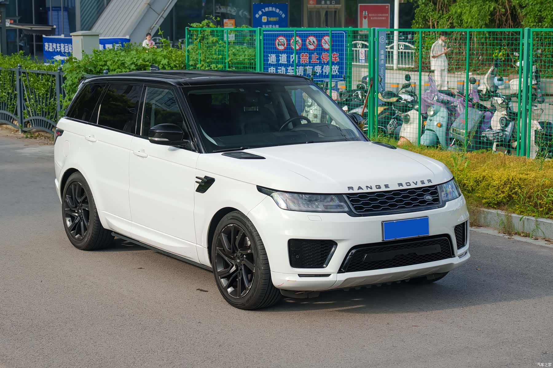 Land Rover Range Rover, 2019 3