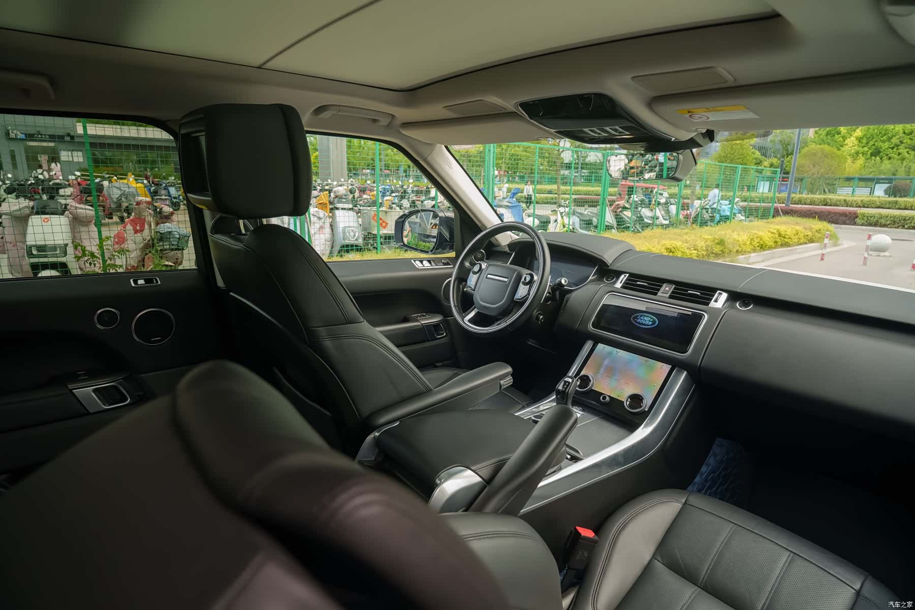 Land Rover Range Rover, 2019 14