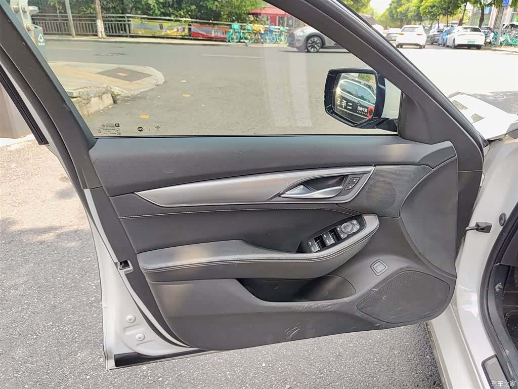 Cadillac CT5, 2023 6