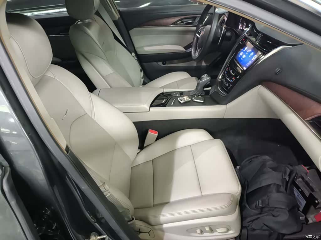 Cadillac CTS, 2017 25