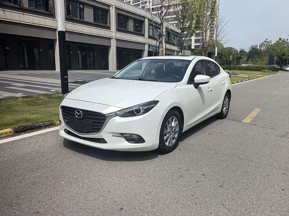 Mazda 3 Angkesaila