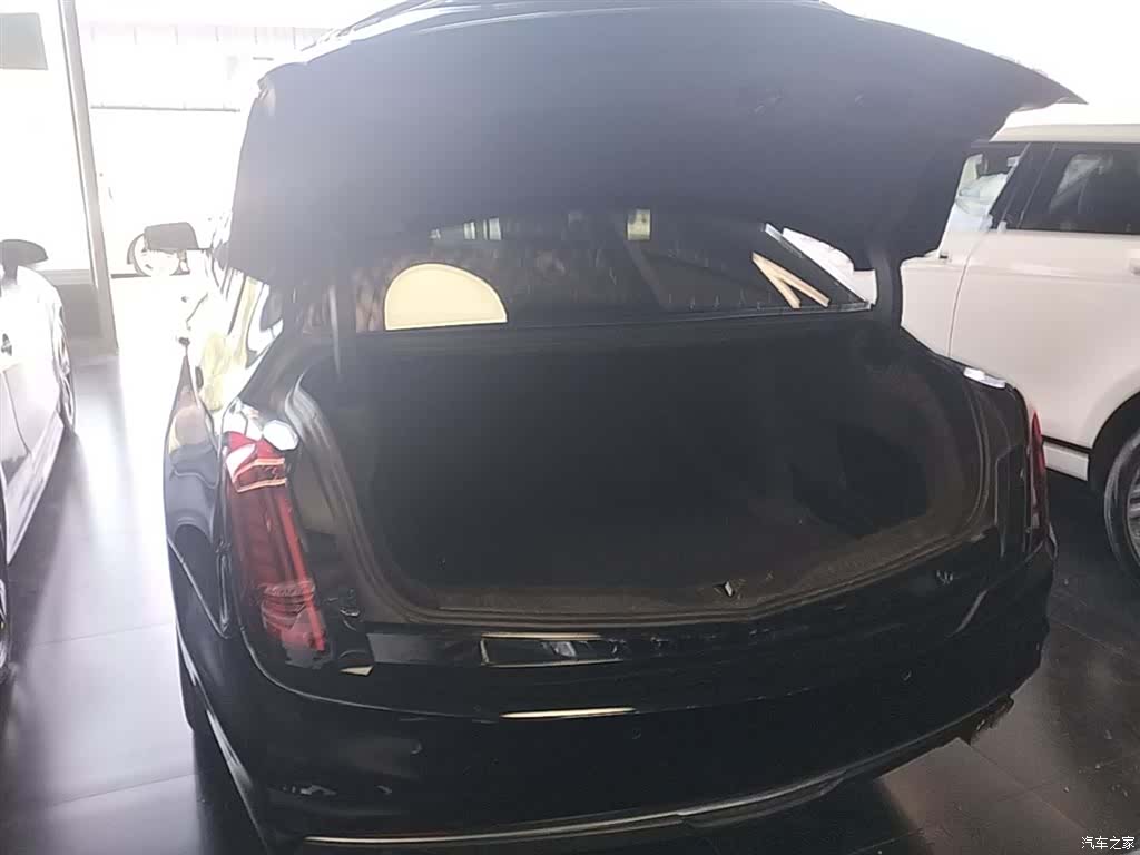 Cadillac CT6, 2023 19