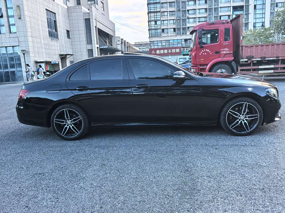 Mercedes-Benz E-class