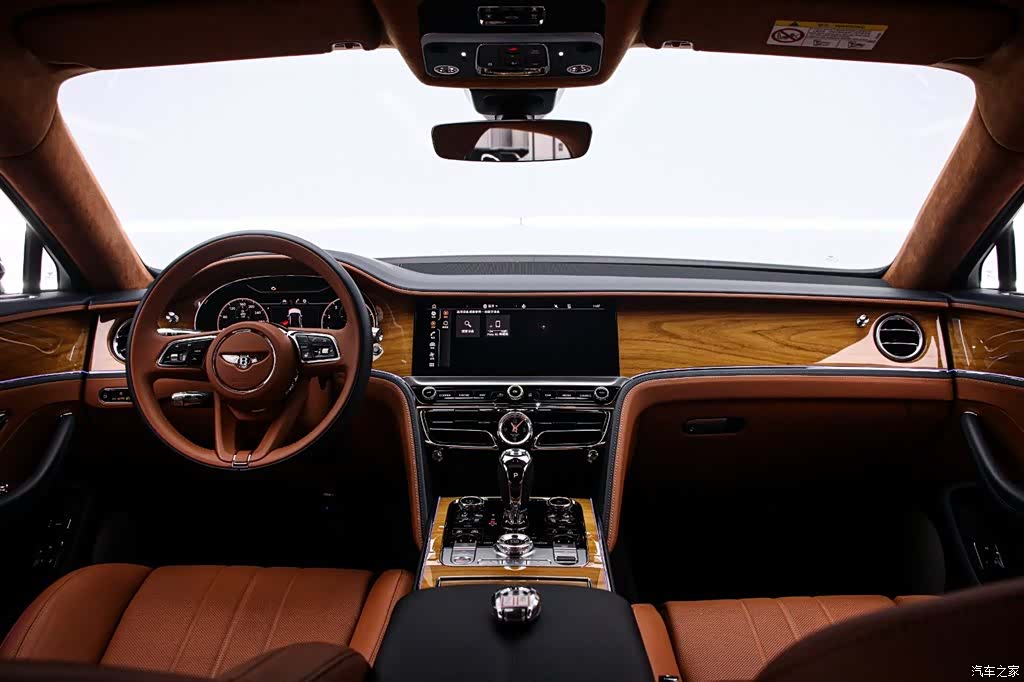 Bentley Flying Spur, 2022 все фото
