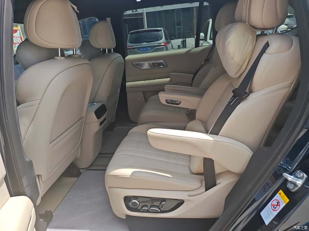 Deepal S09, 2025 17