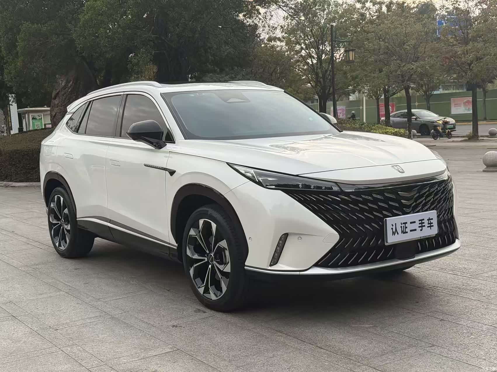 Roewe RX5, 2023 3