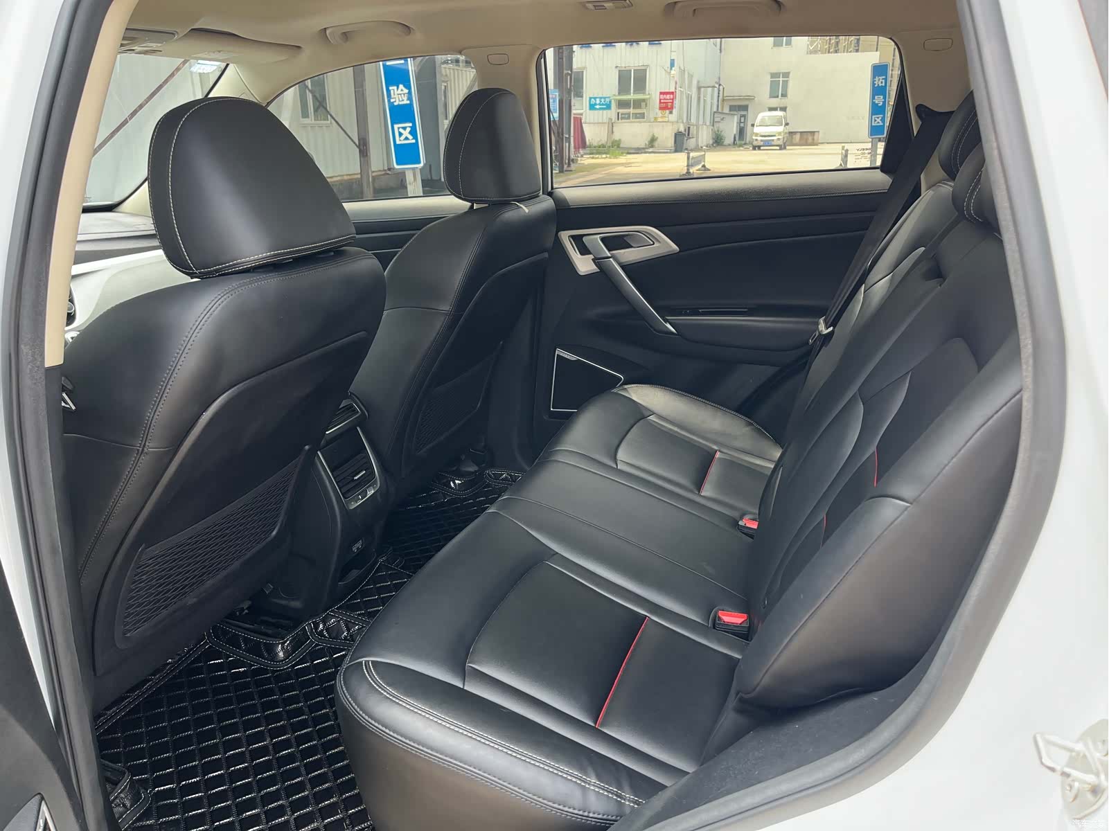 Geely Boyue, 2019 4