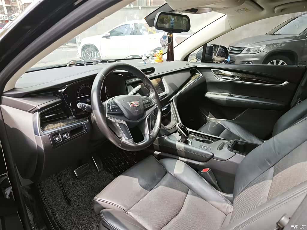 Cadillac XT5, 2017 9