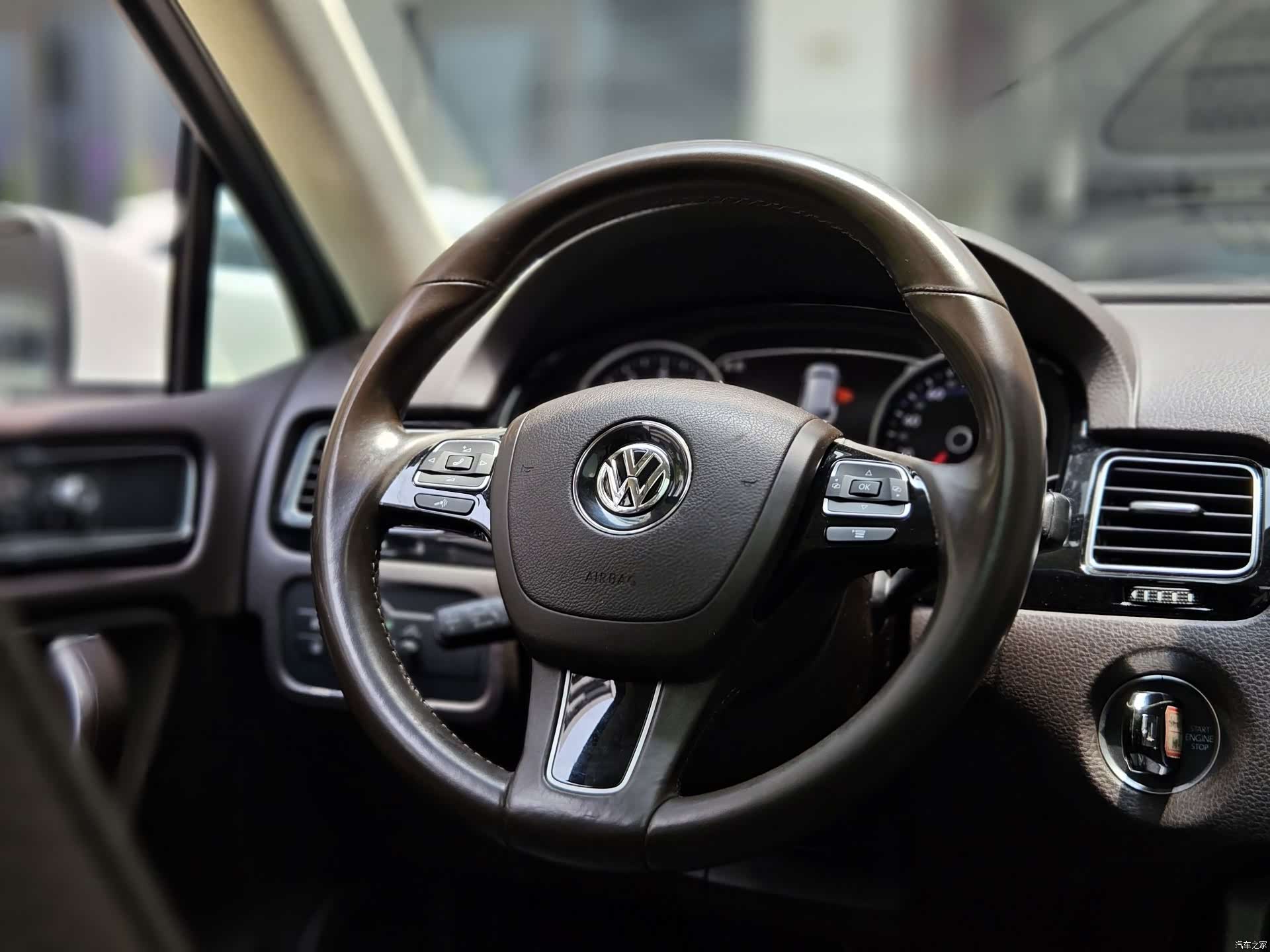 Volkswagen Touareg, 2016 24