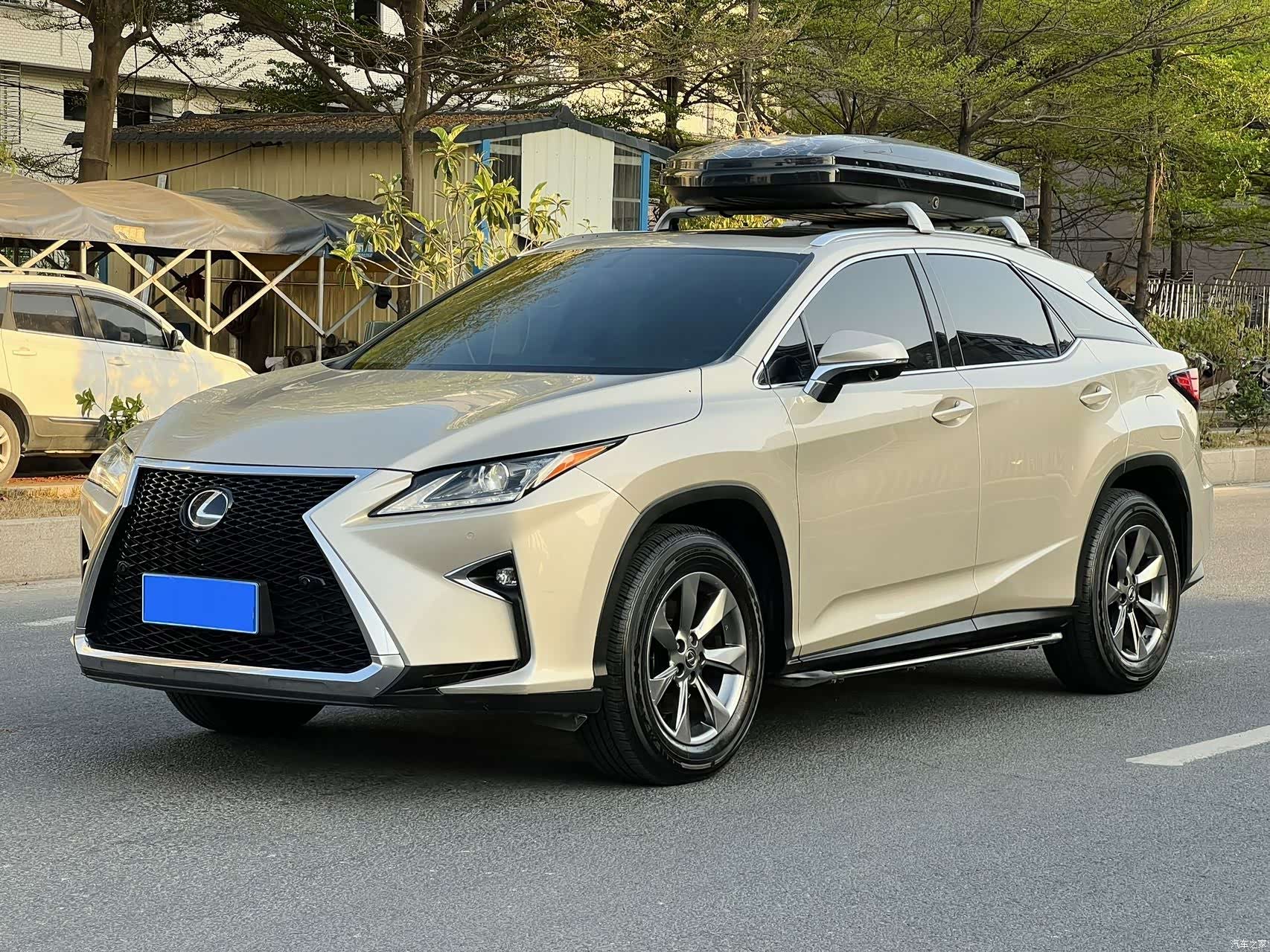 Lexus RX, 2018 1