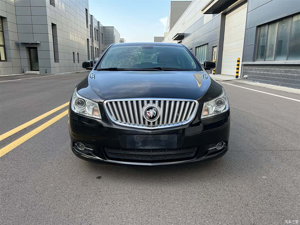 Buick LaCrosse, 2012 2