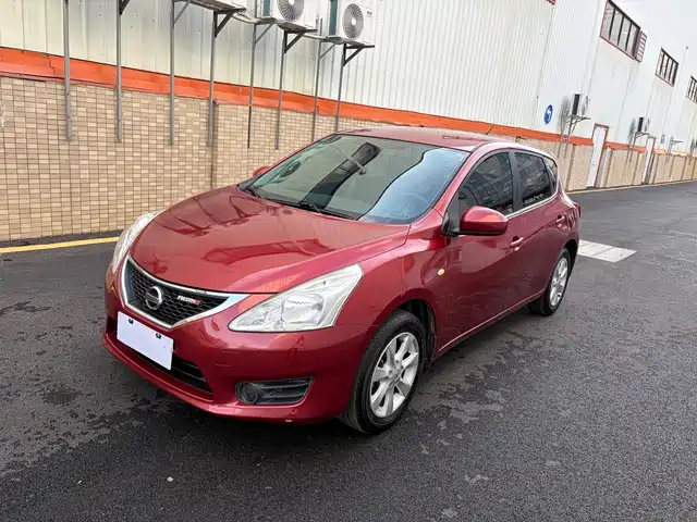 Nissan Tiida 2015 — купить из Китая под заказ