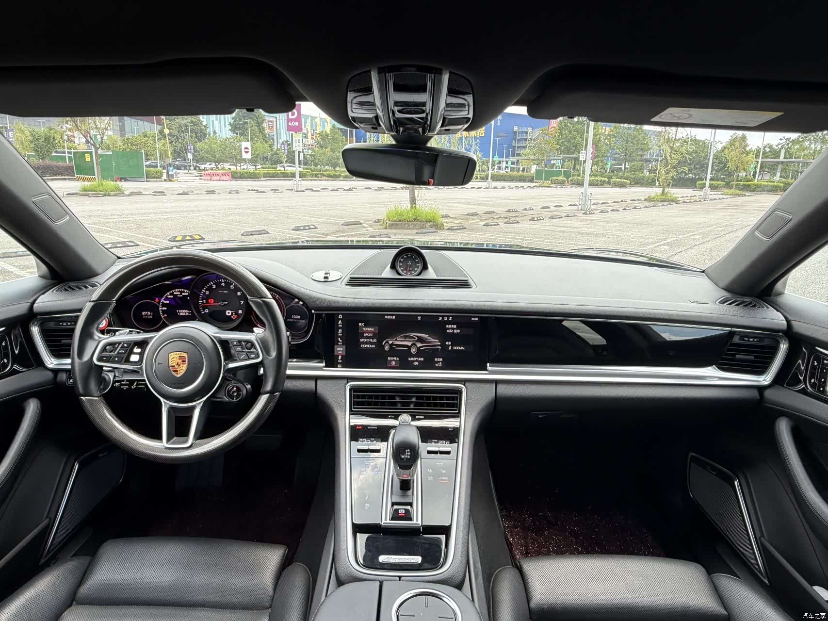 Porsche Panamera, 2018 11