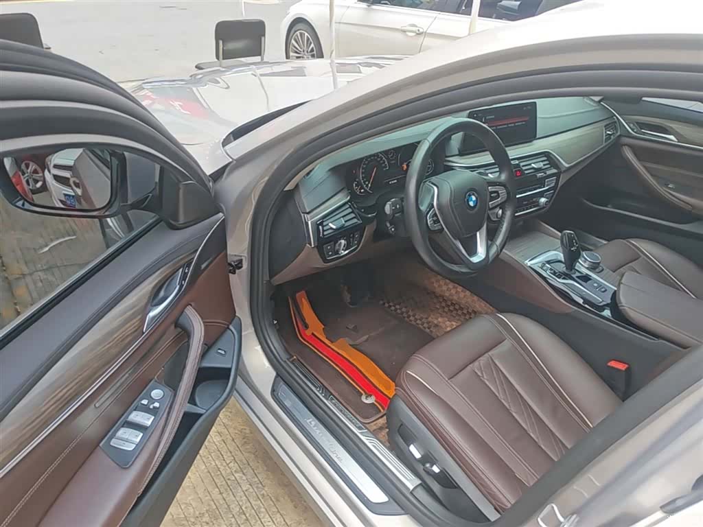 BMW 5 Series, 2018 16