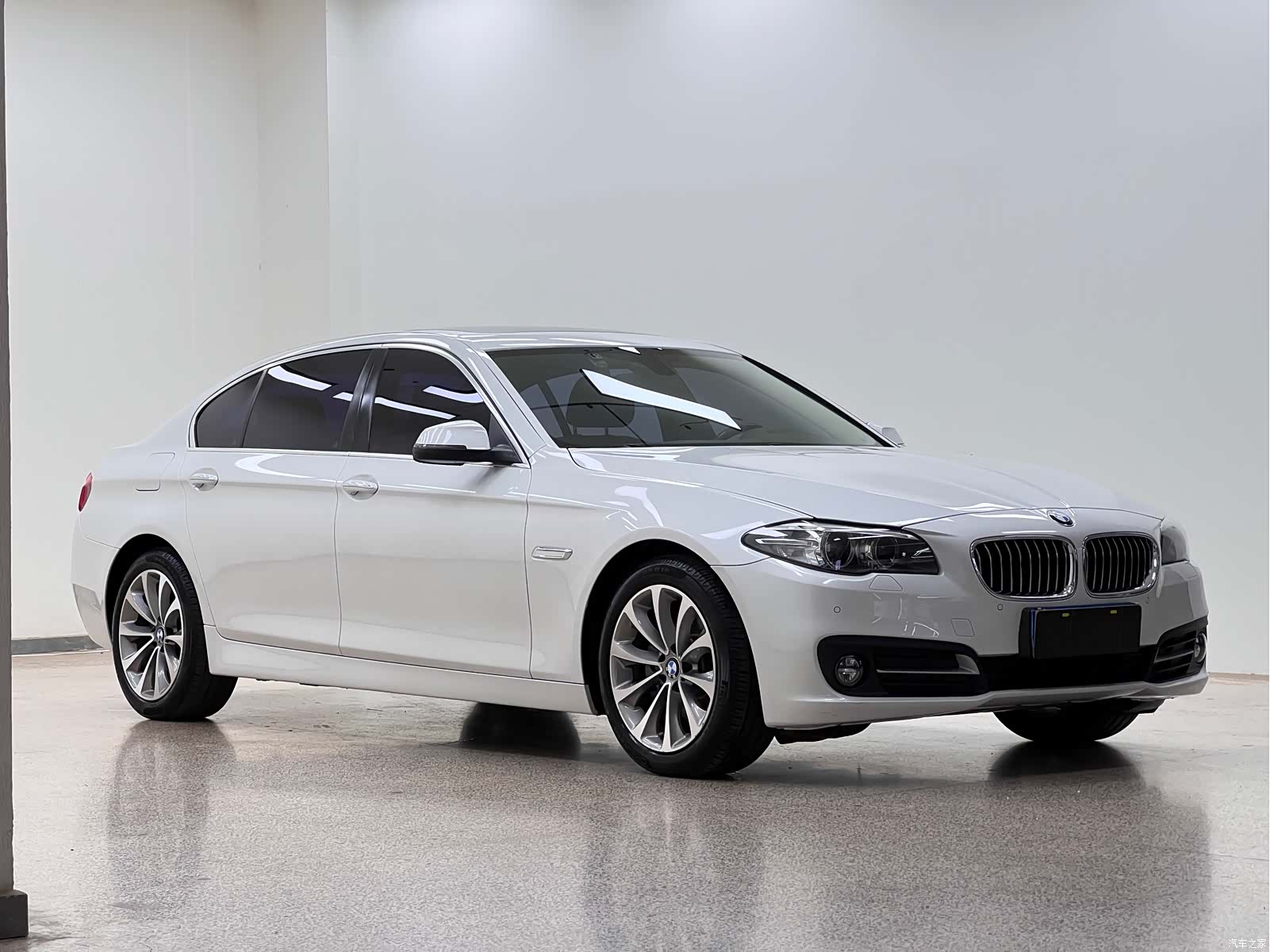 BMW 5 Series, 2016 3