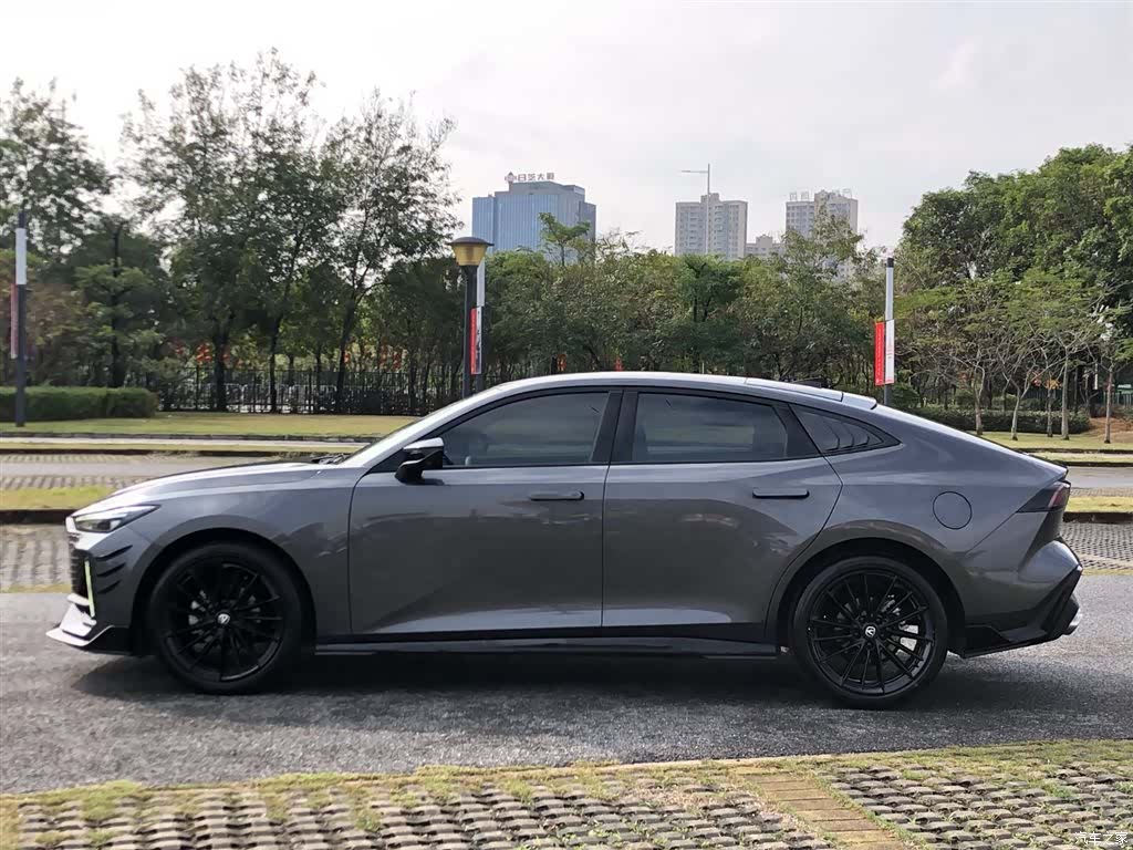 Changan UNI-V, 2024 4