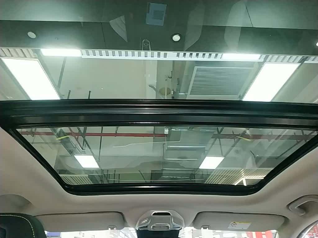 Geely Coolray, 2024 18