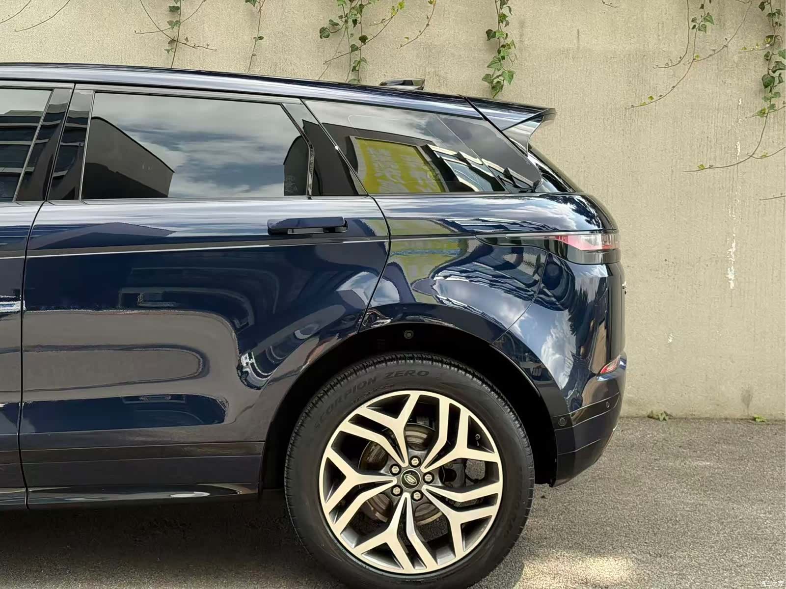 Land Rover Range Rover, 2020 35