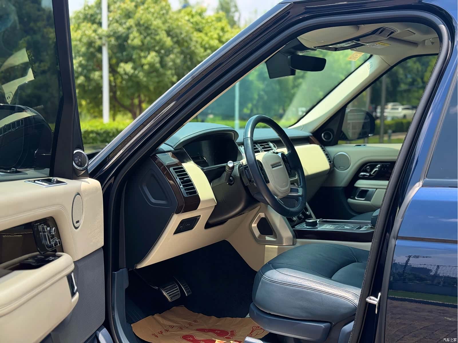 Land Rover Range Rover, 2022 10
