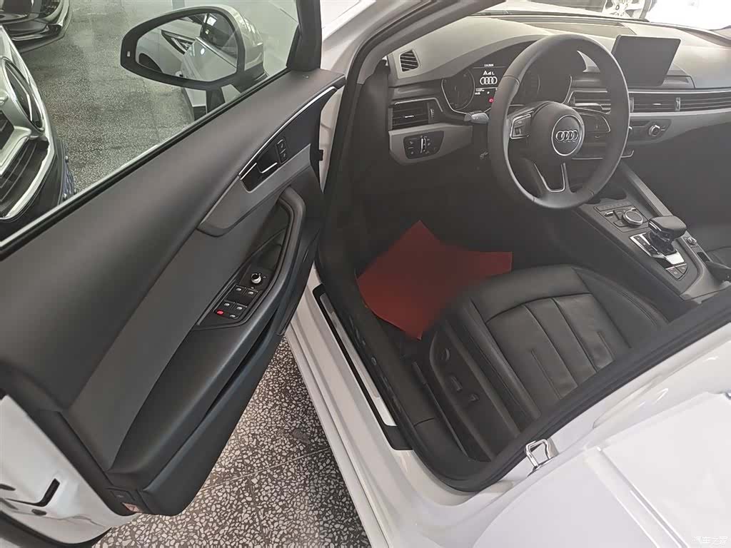 Audi A4L, 2017 21