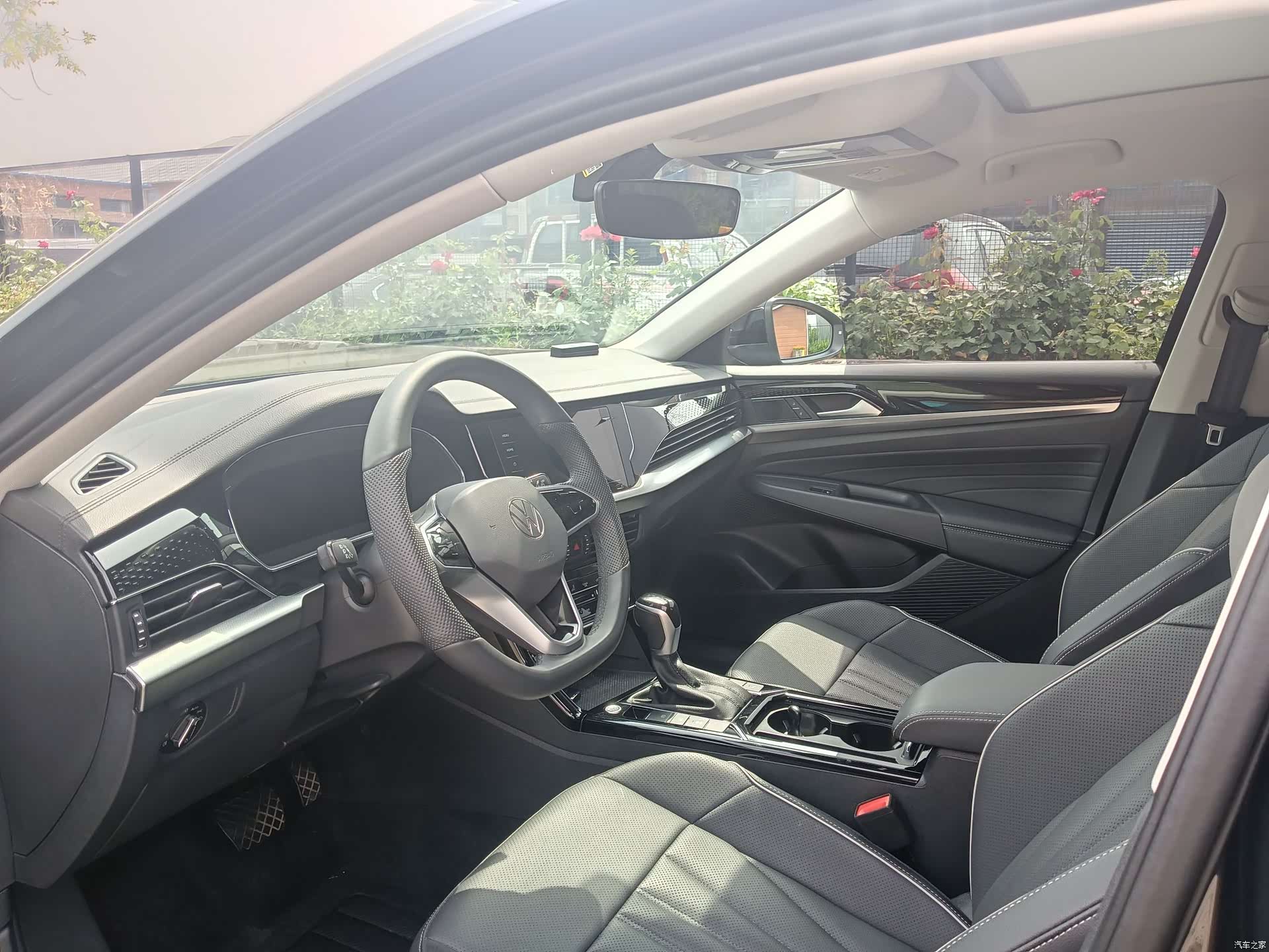 Volkswagen Passat, 2024 14