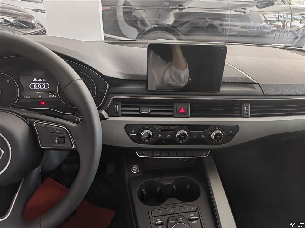 Audi A4L, 2017 20