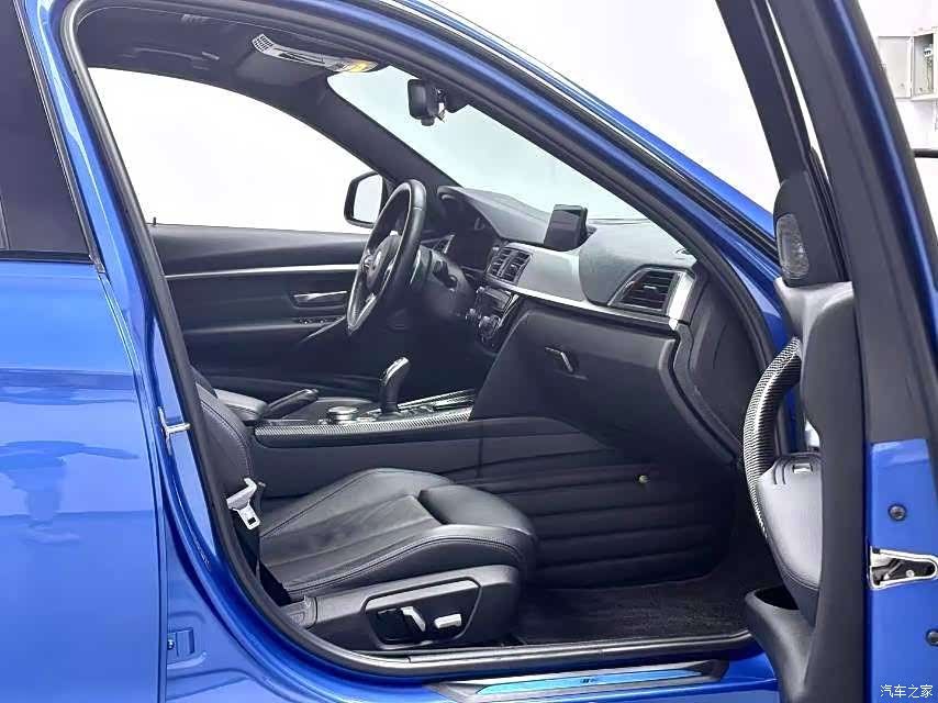 BMW 3 Series, 2018 7