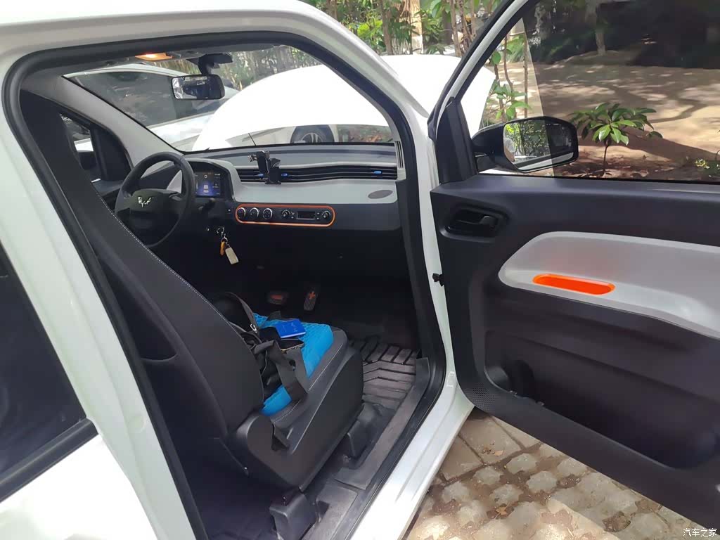 Wuling MINIEV, 2021 21