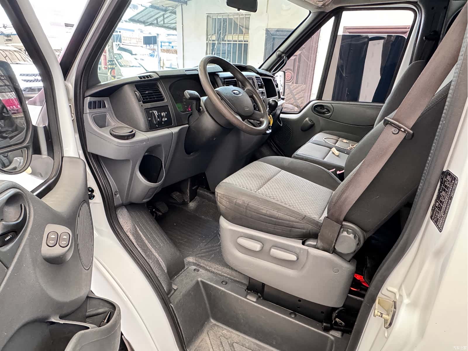 Ford 2.4T6, 2017 10