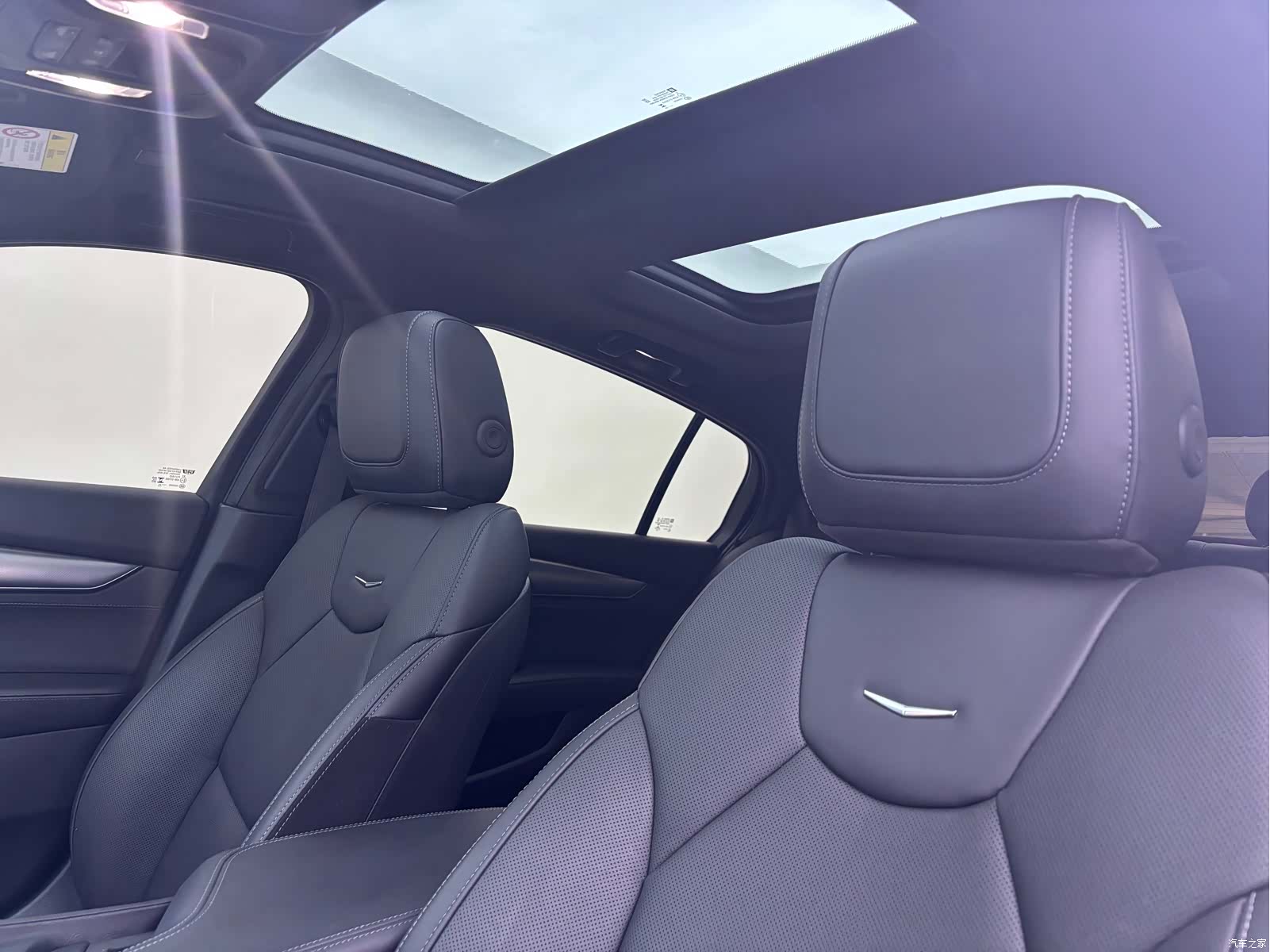 Cadillac CT5, 2024 16