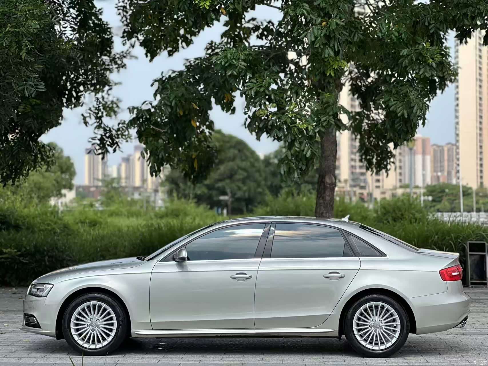 Audi A4L, 2016 14