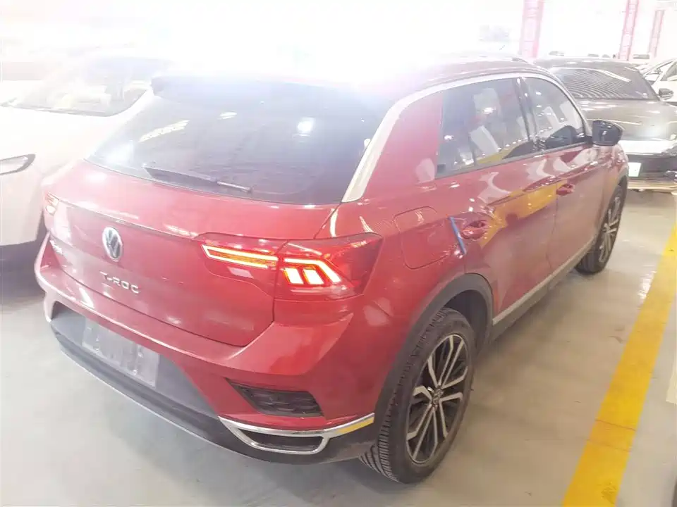 Volkswagen T-ROC exploring Songs Volkswagen T-ROC exploring Songs