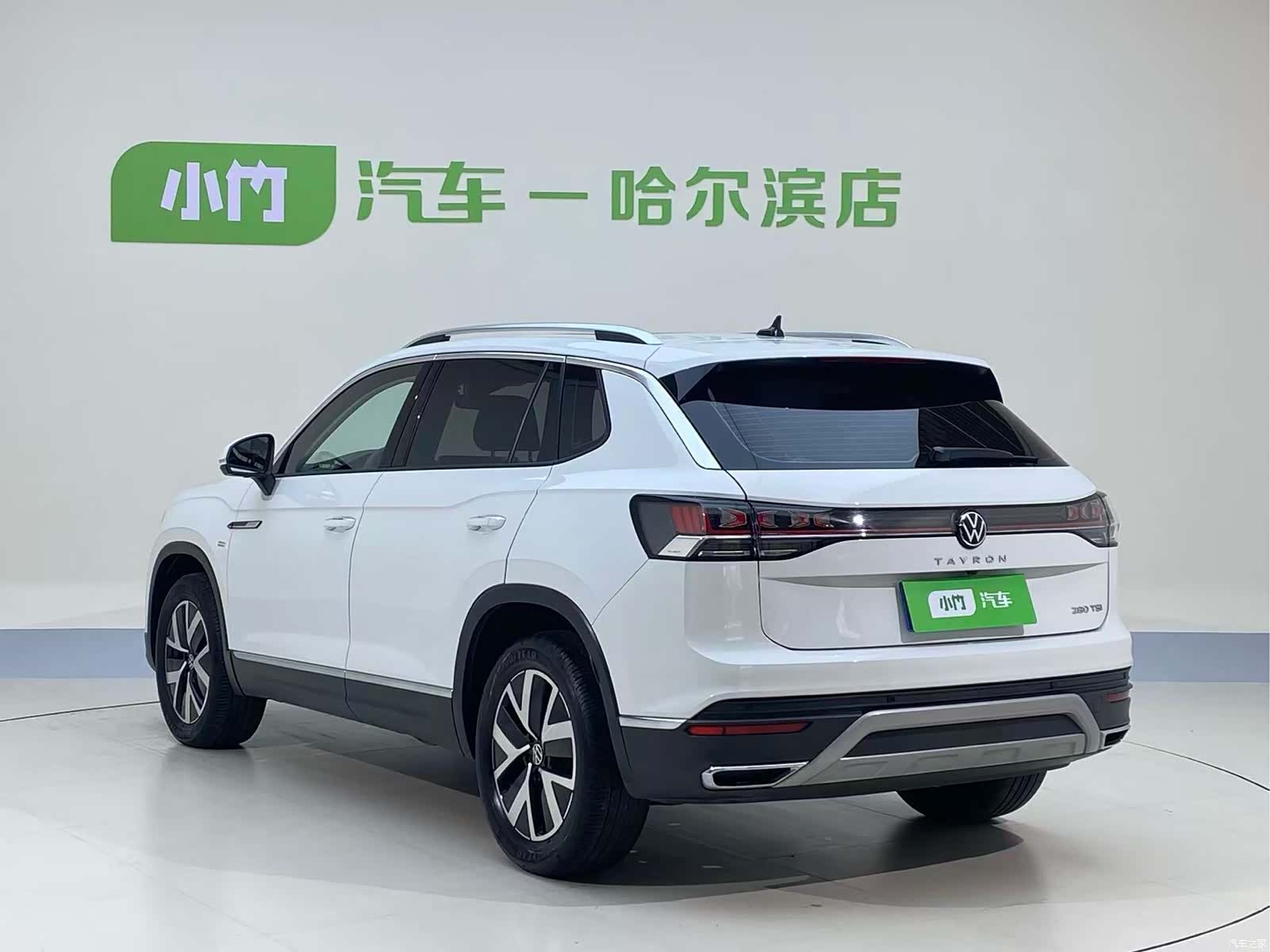 Volkswagen Tayron, 2023 все фото