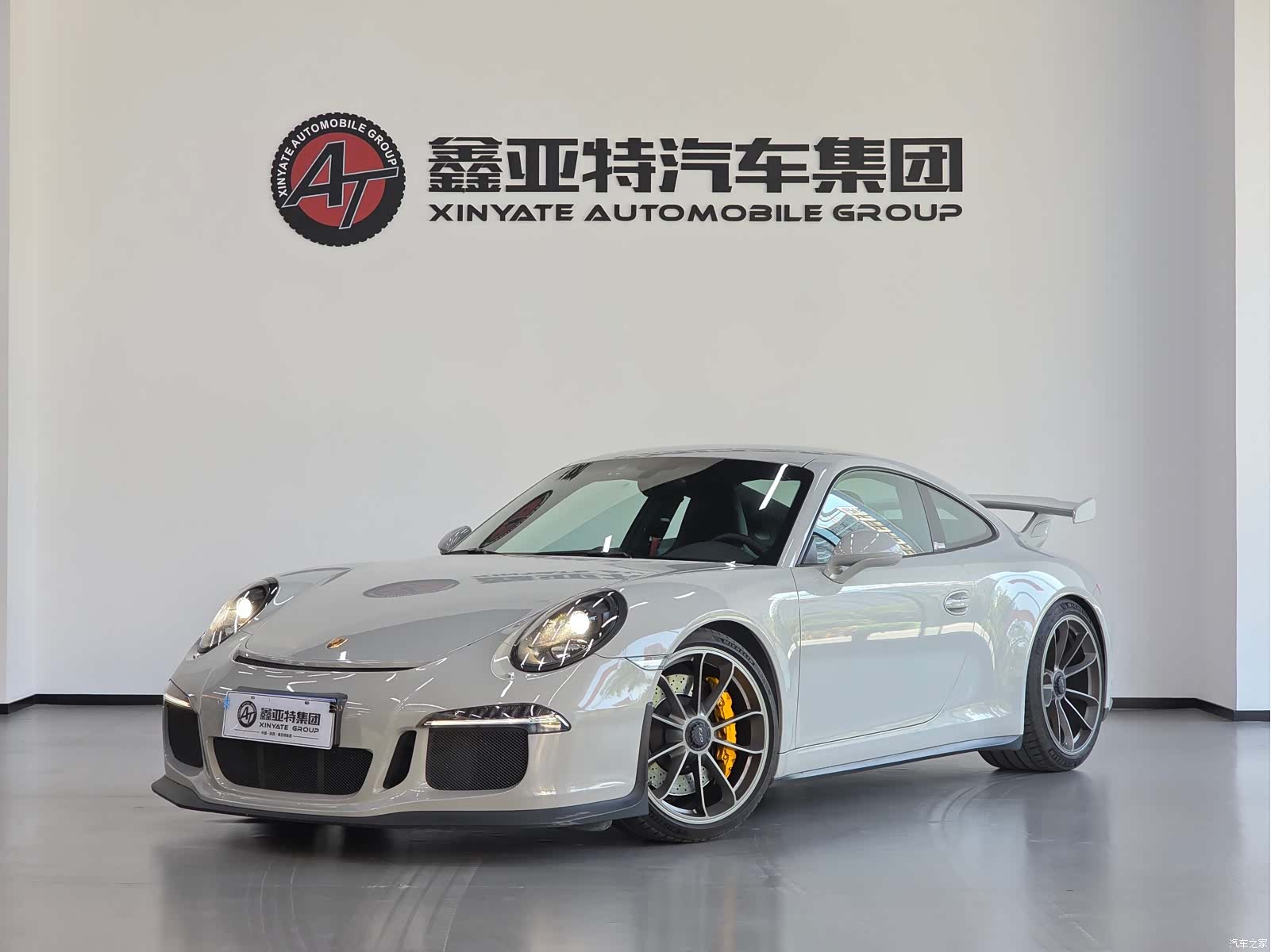 Porsche 911, 2015 1