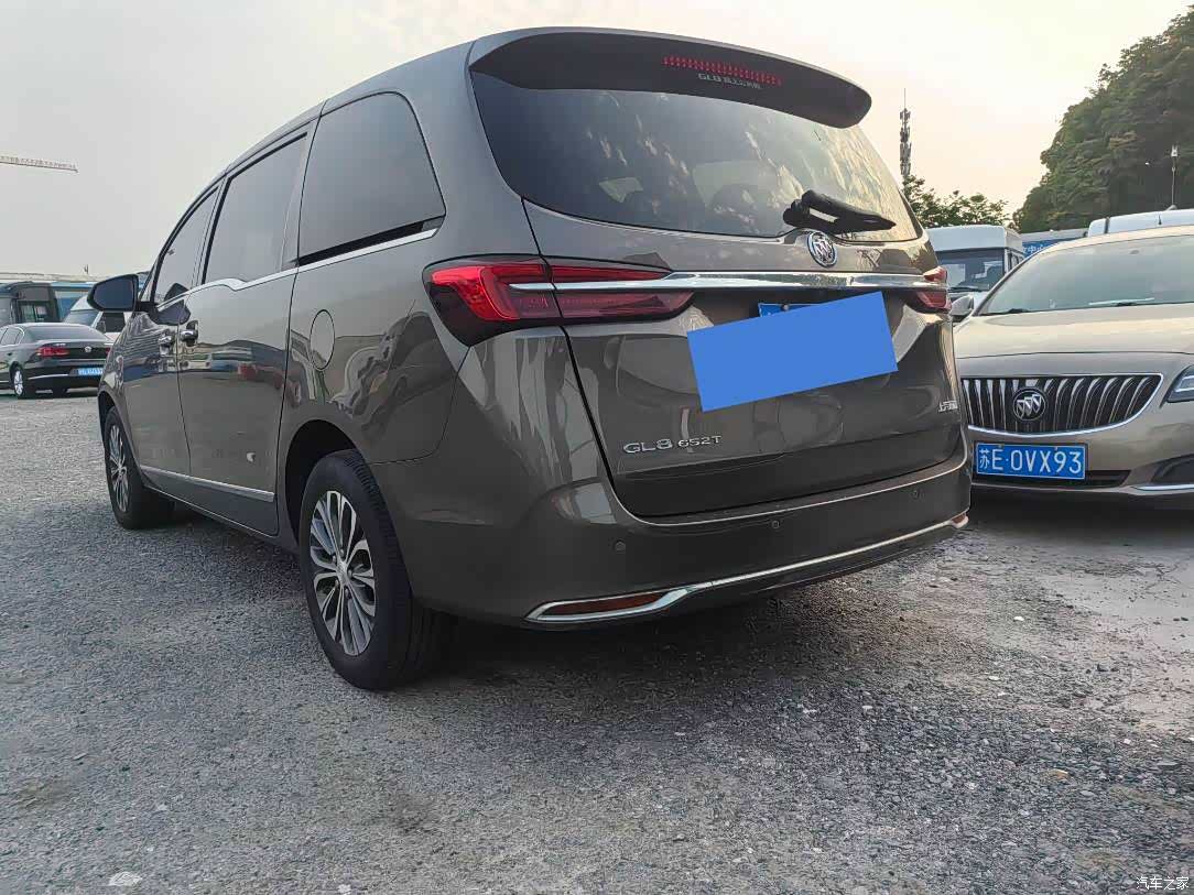 Buick GL8, 2021 6
