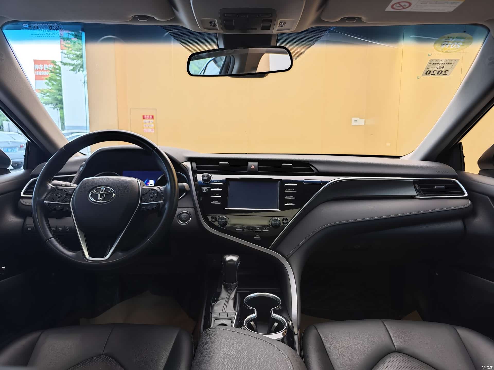 Toyota Camry, 2018 21