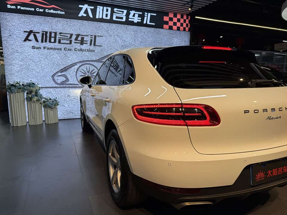 Porsche Macan Porsche Macan